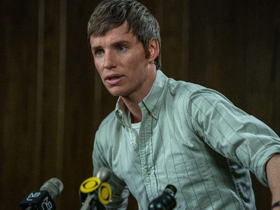 Eddie Redmayne in The Trial of the Chicago 7