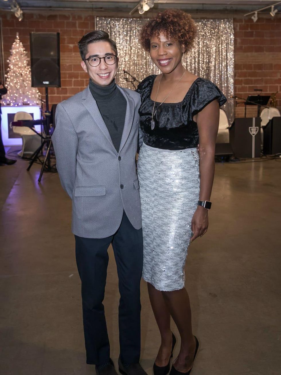 Eduardo Gamez, Mahognie Gaston