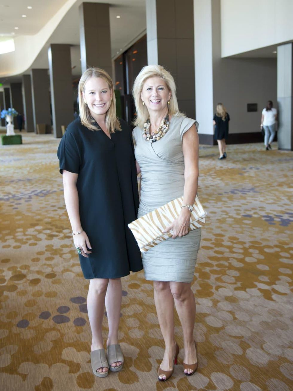 Ellen Marsau, Lea Anne Laughlin