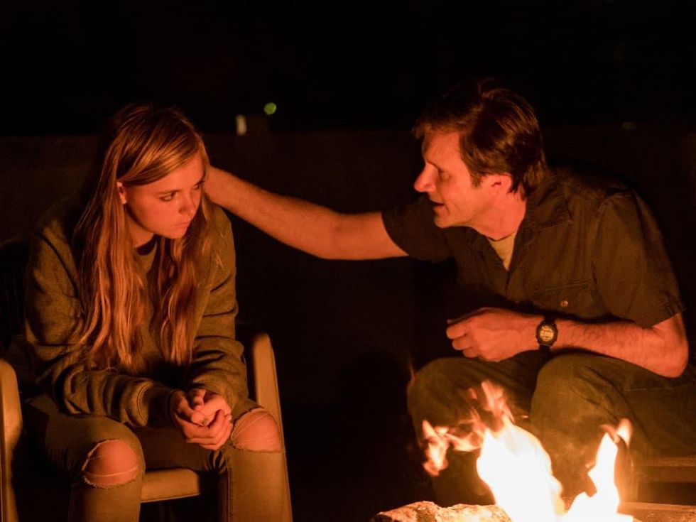 Elsie Fisher and Josh Hamilton in Eighth Grade