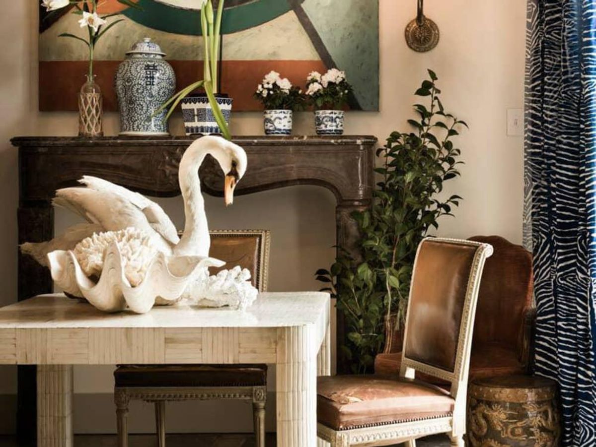 Embree & Lake specializes in 18th and 19thcentury European antiques