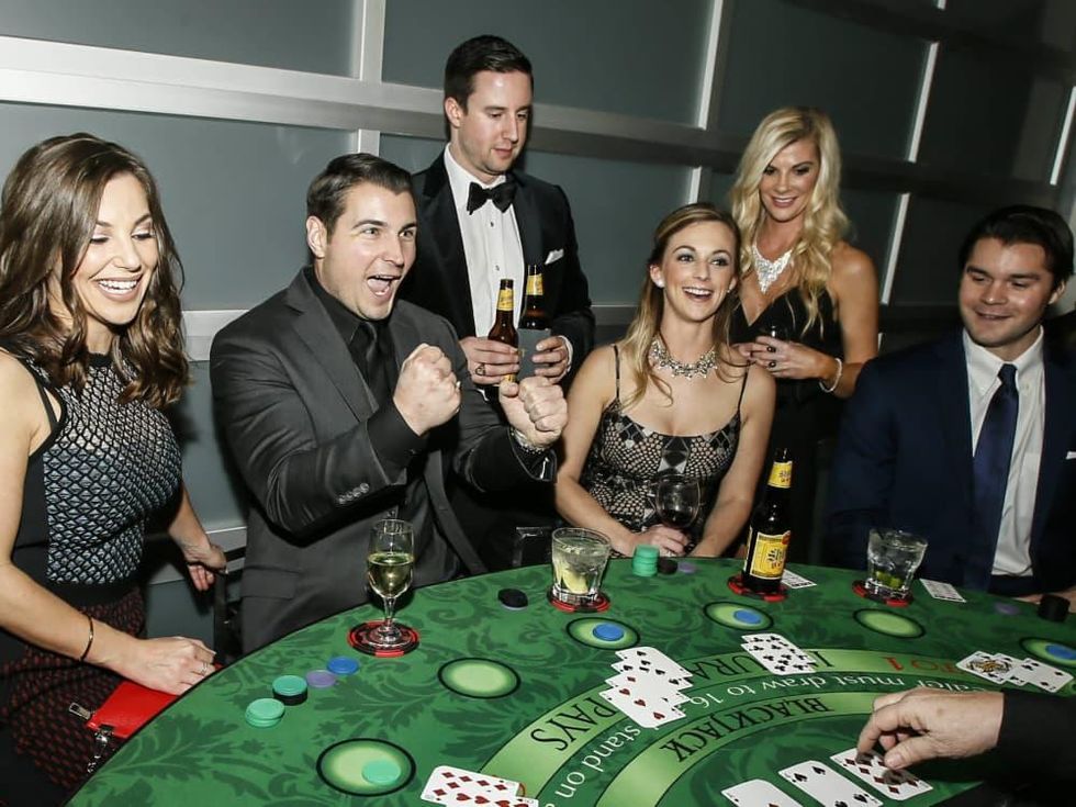 Emma Carter, Mark Hiduke, Jonathan Eilertsen, Cara Williamson, Casey Clymer, Nick Edwards