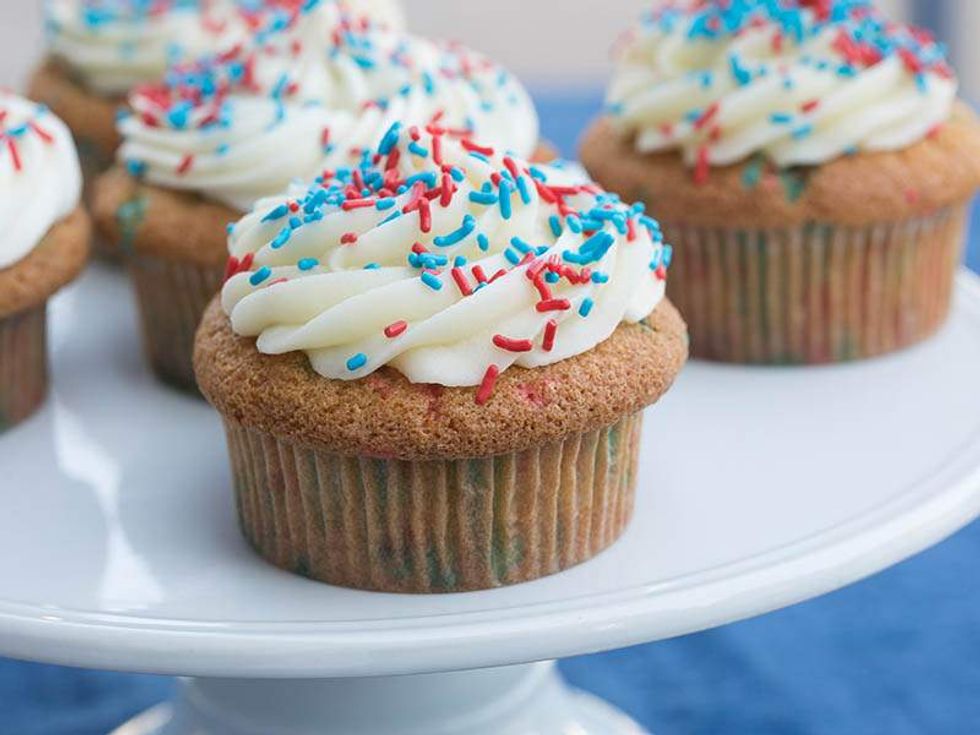 Empie Baking cupcake