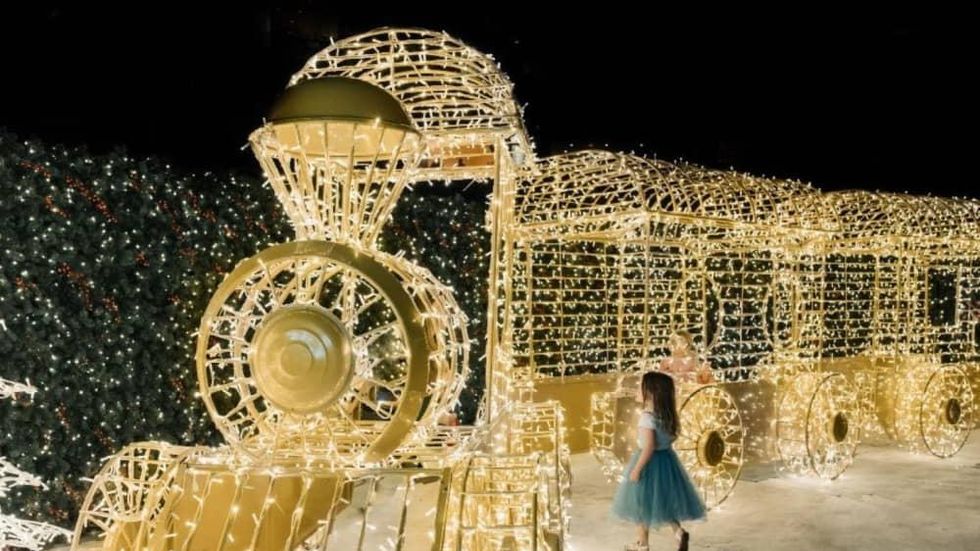 Enchant 2022 Christmas holiday lights