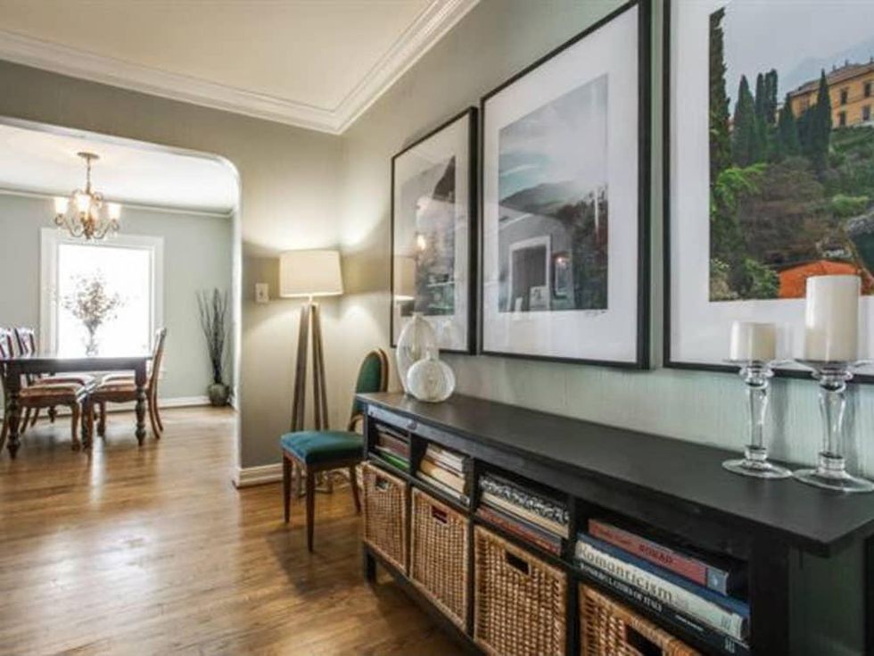 Entry at 6051 Penrose Ave. in Dallas