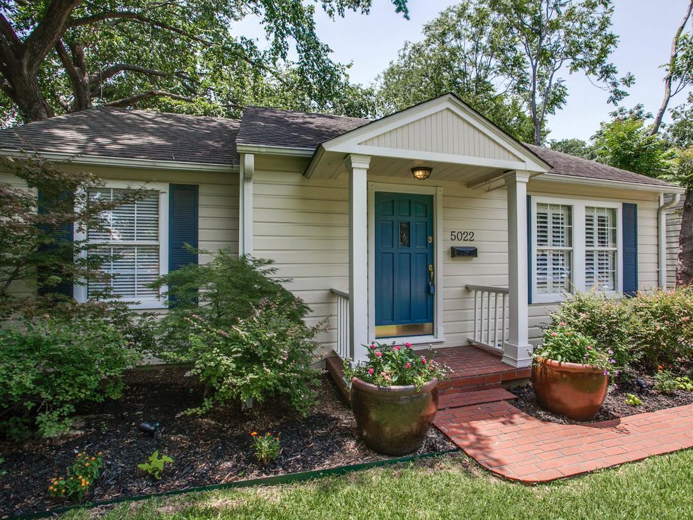 Exterior 5022 Elsby in Dallas