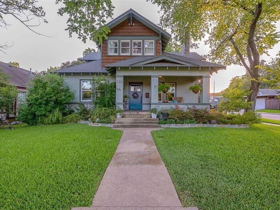 Exterior 701 S. Clinton Ave. in Oak Cliff