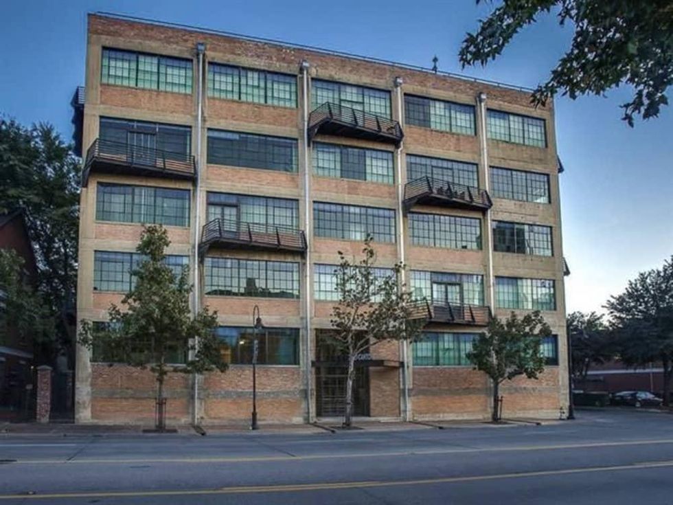 Exterior of 2220 Canton St. in Dallas