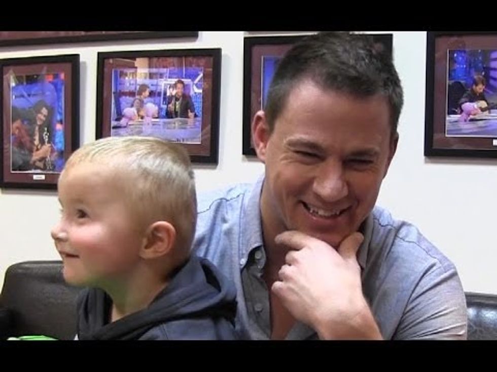 Trick shot Titus, selfie stardom and more links we love right now