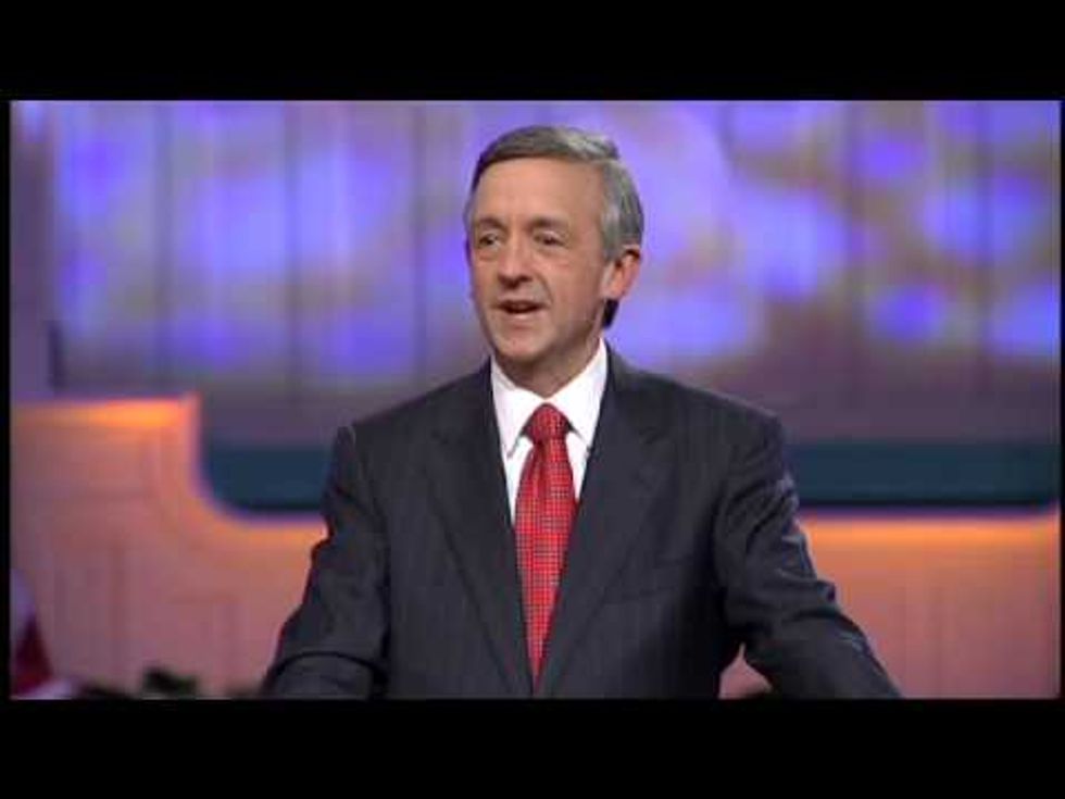 Did First Baptist Dallas' Robert Jeffress call Tim Tebow a wimp?
