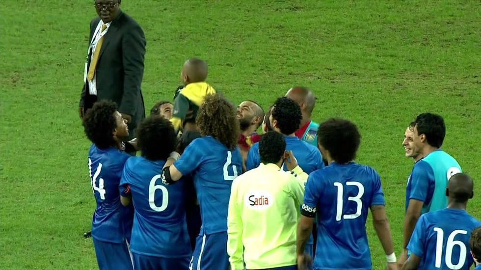 World's cutest field rusher, pullovers for penguins and more links we love