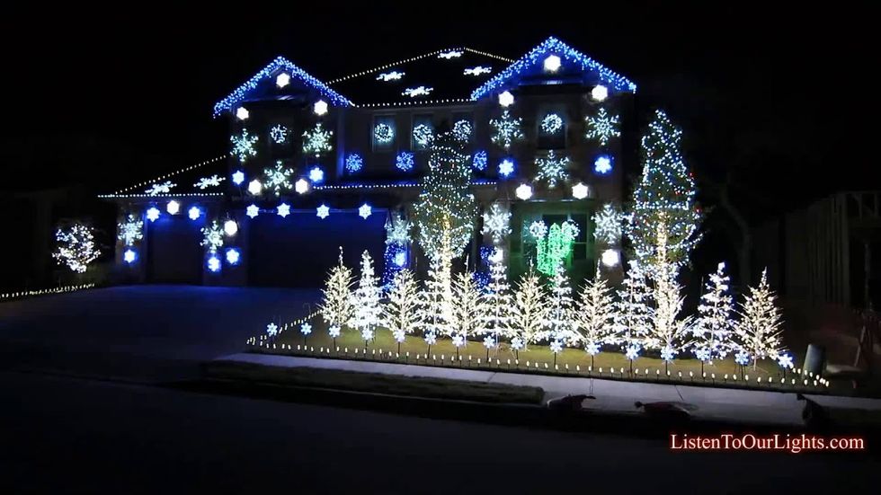 Austin Christmas lights go “Gangnam Style” and get national attention