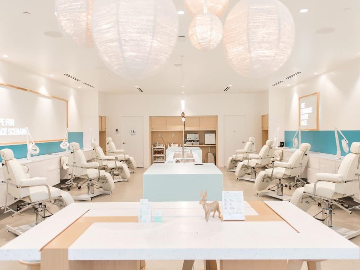 Face Haus, a Los Angelesbased, openconcept facial bar, is opening its