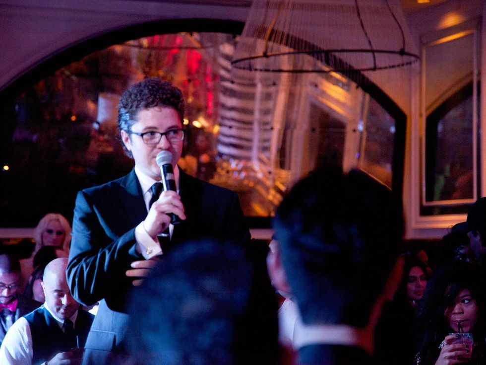 FASHIONISTAS fashion Fridays