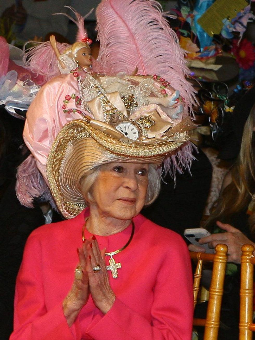 Faye Briggs, Mad Hatter's Tea