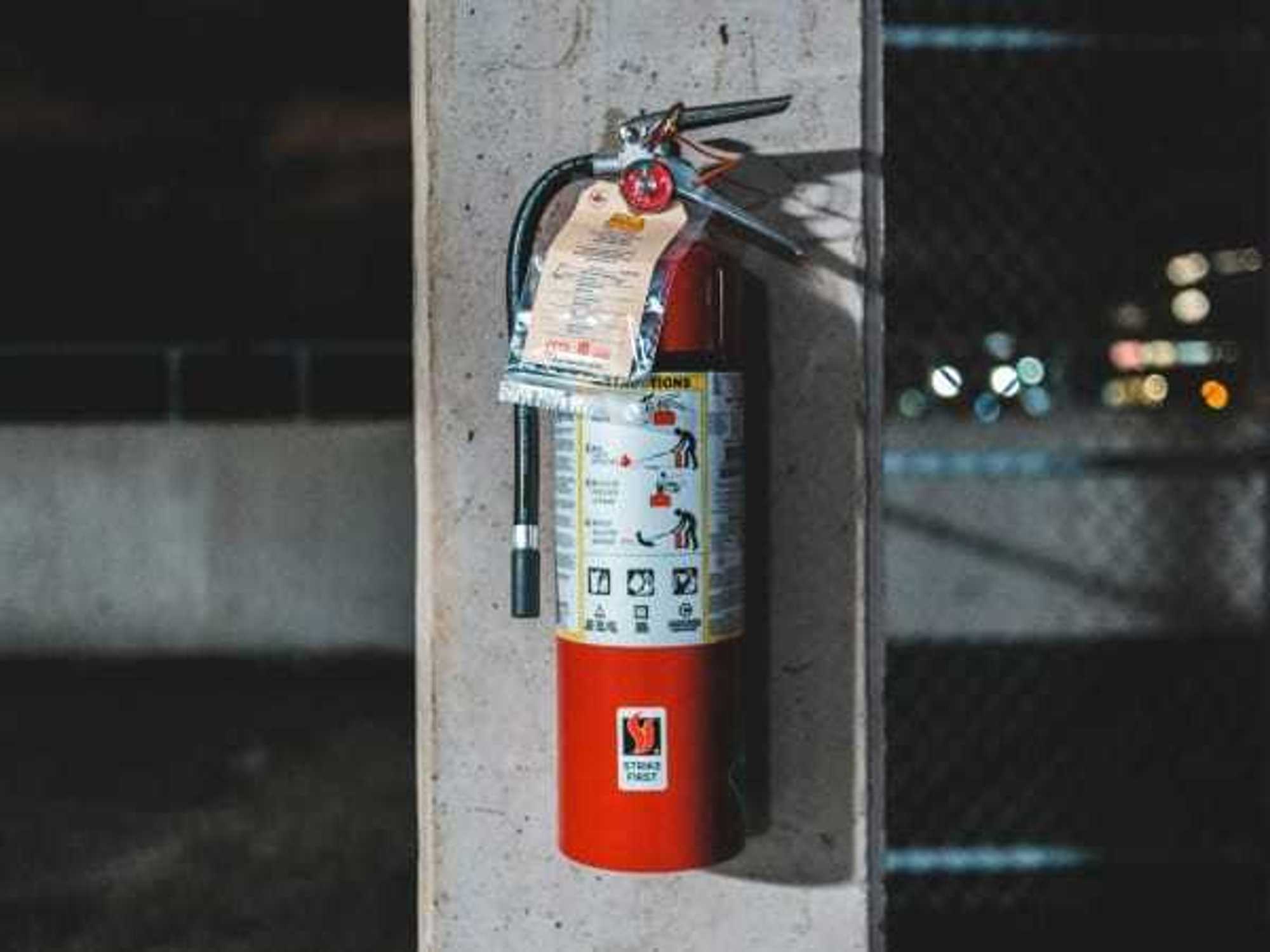 Fire extinguisher, emergency supplies tax free weekend Texas