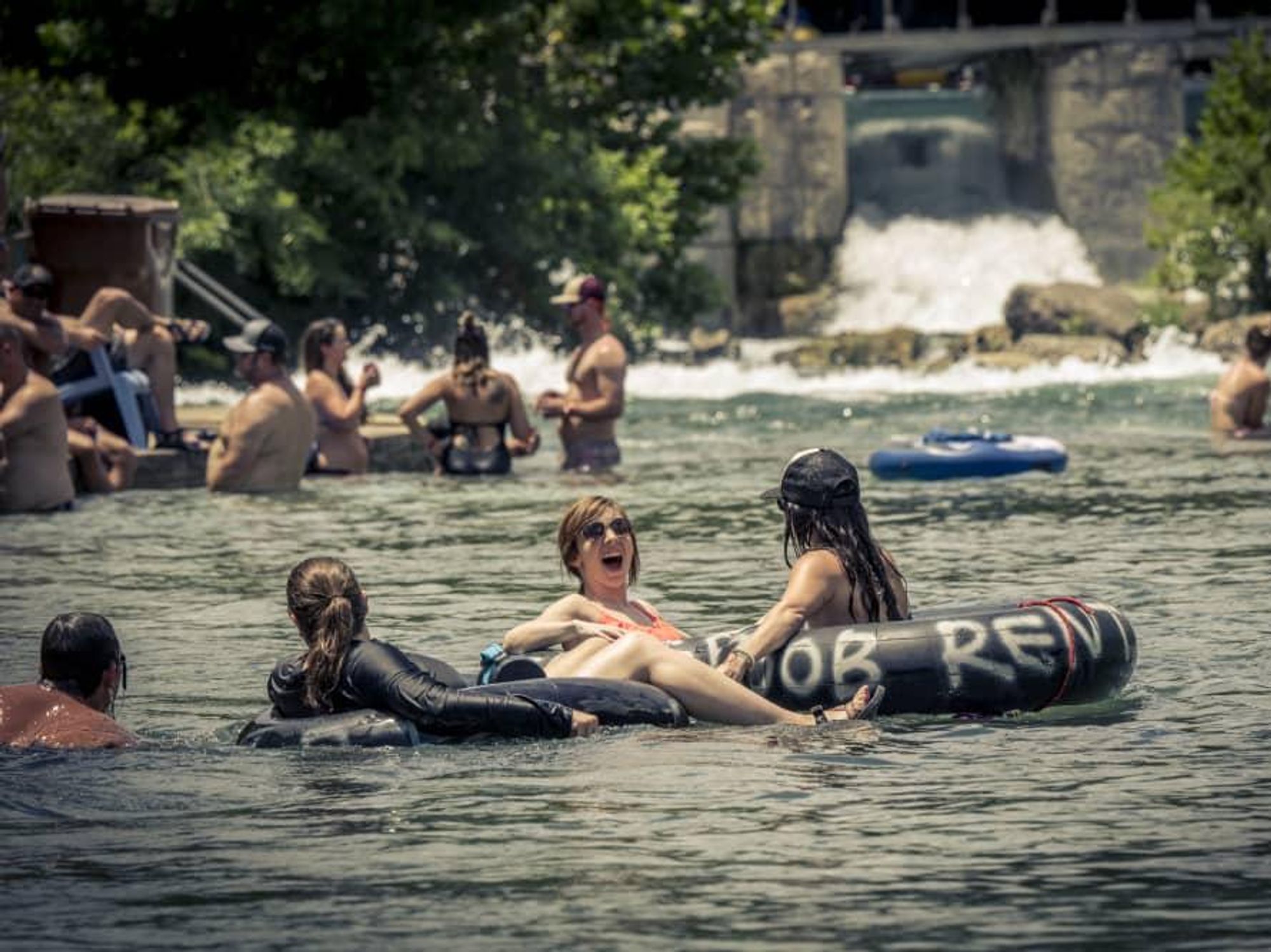 floating the river new braunfels