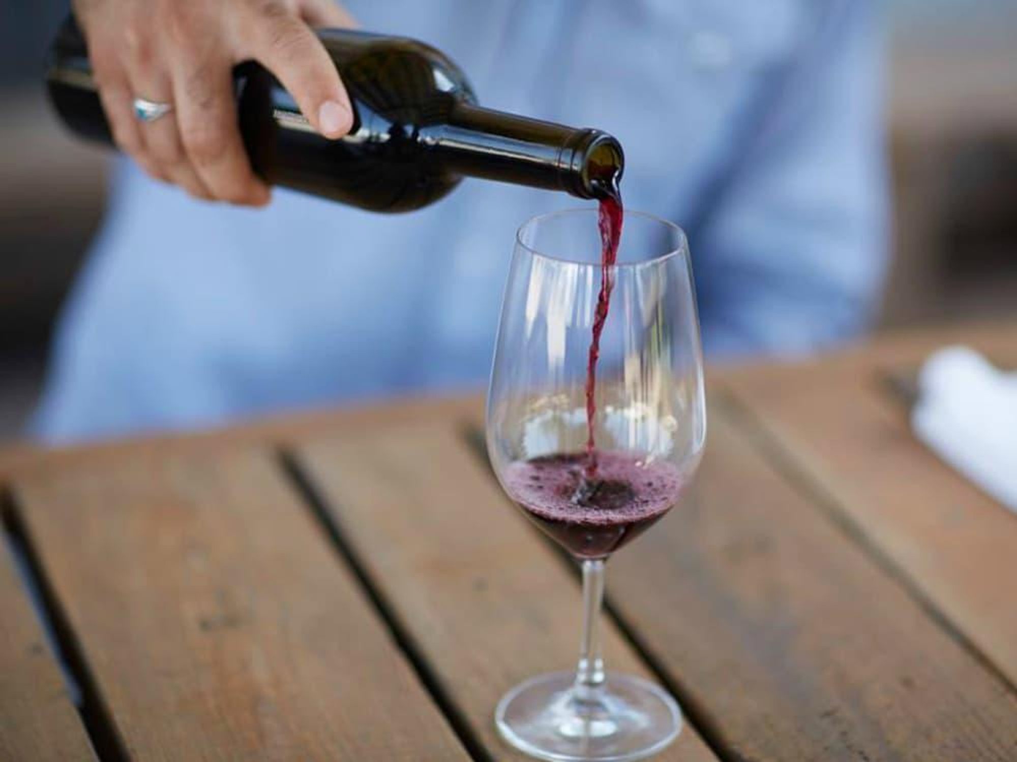 Fork & Vine wine glass pour Austin restaurant 2015