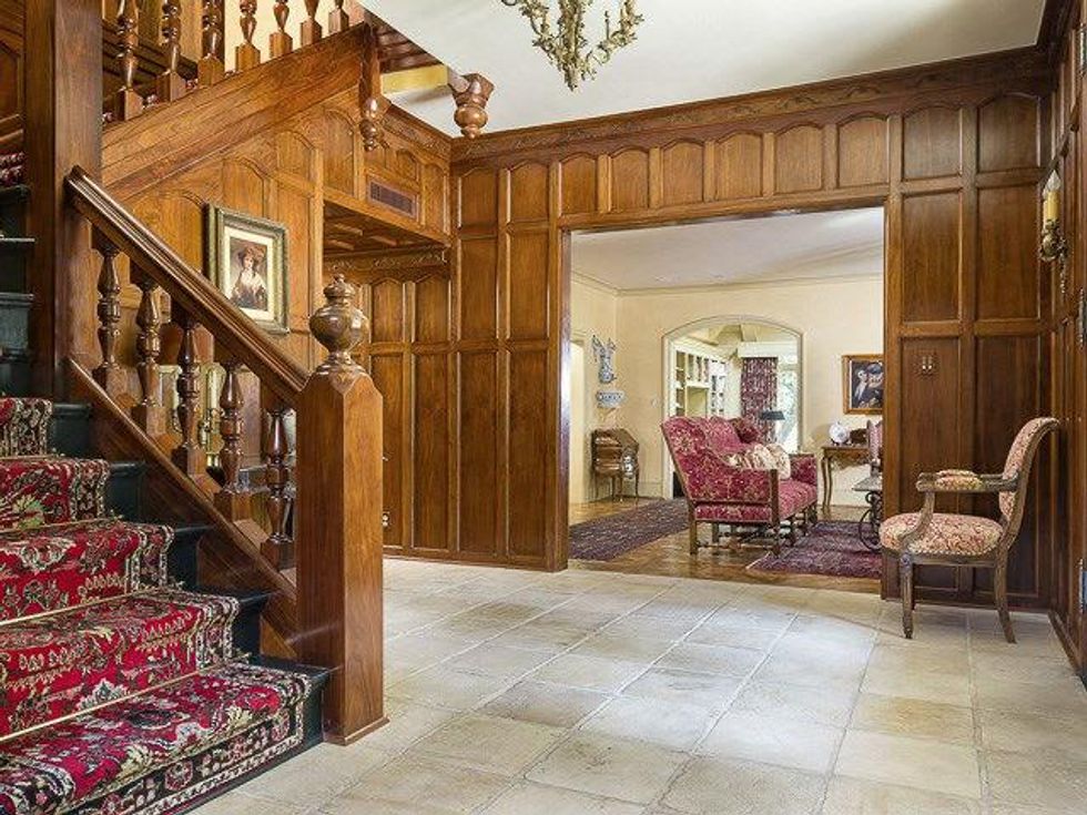 Foyer at 4906 Park Ln. in Dallas