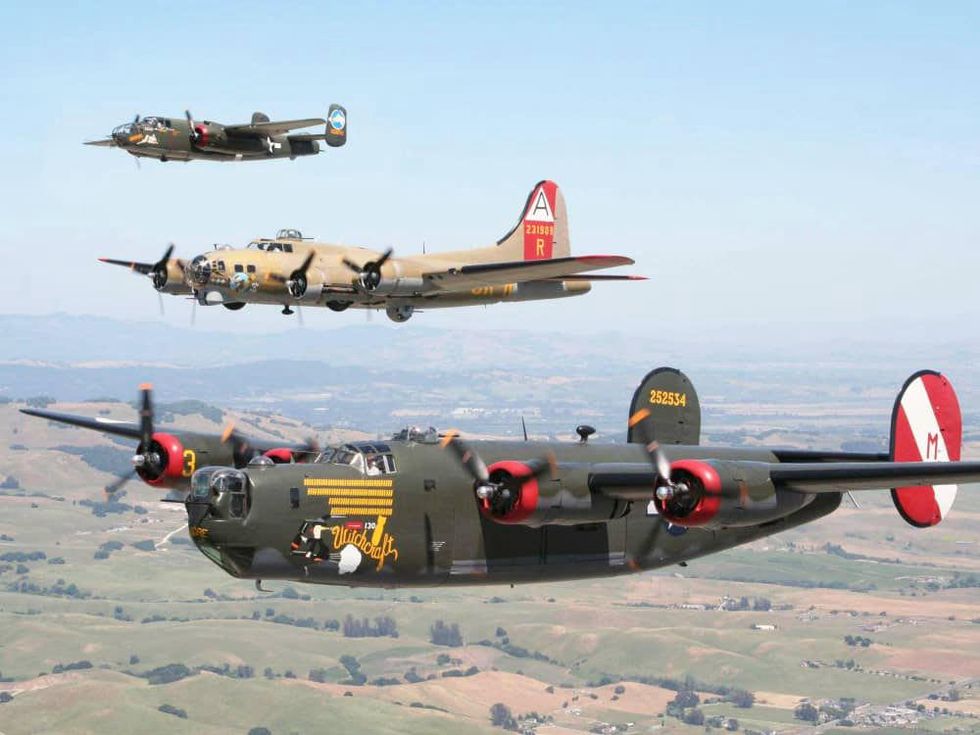 Frontiers of Flight Museum, Wings of Freedom Tour