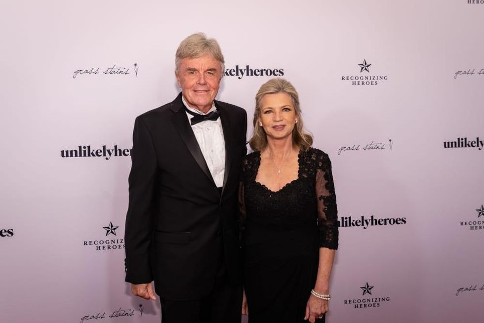 Gary Greve, Janet Greve