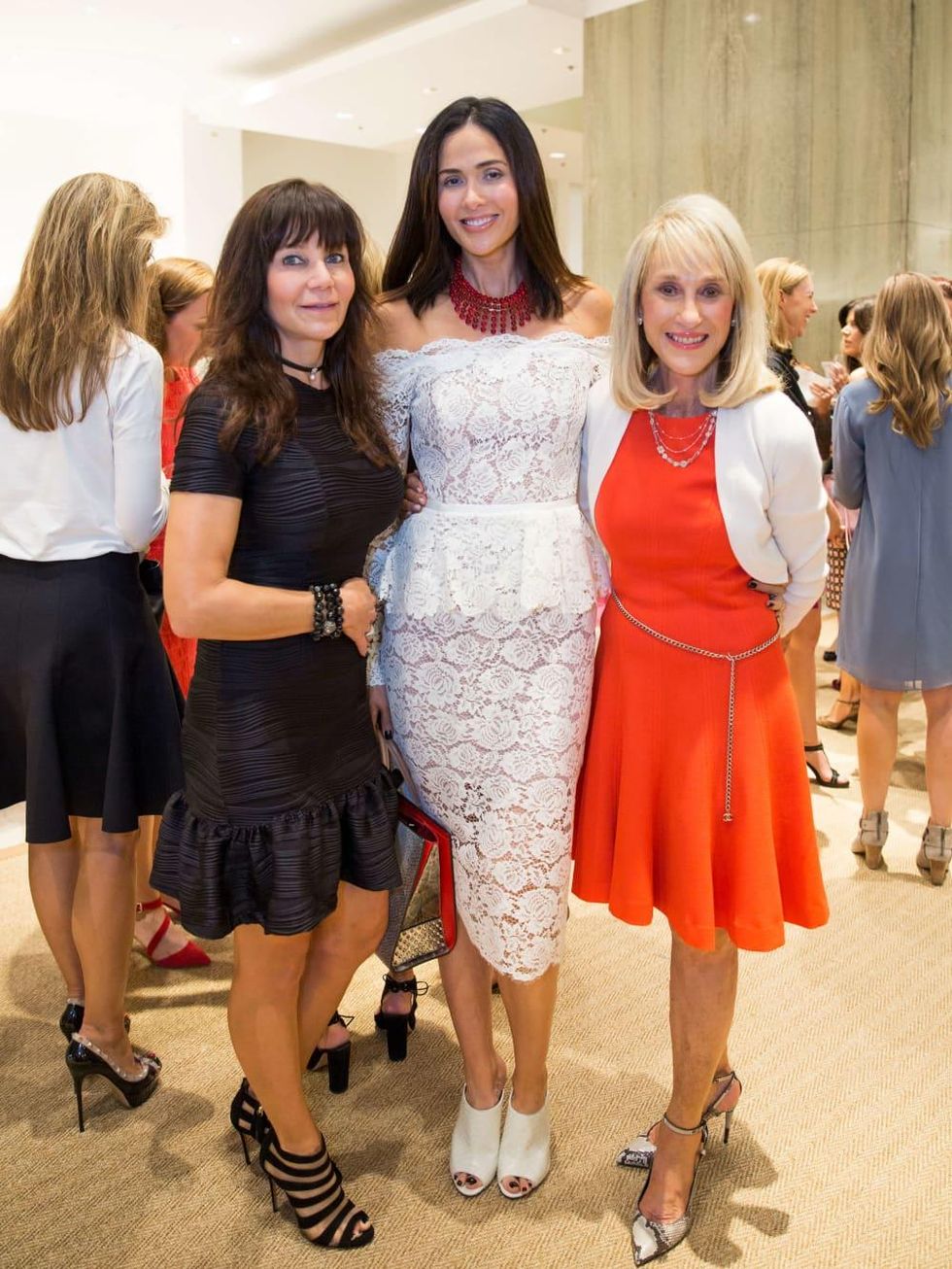 Gianna Cerullo, Toni Munoz-Hunt, Norma Hunt