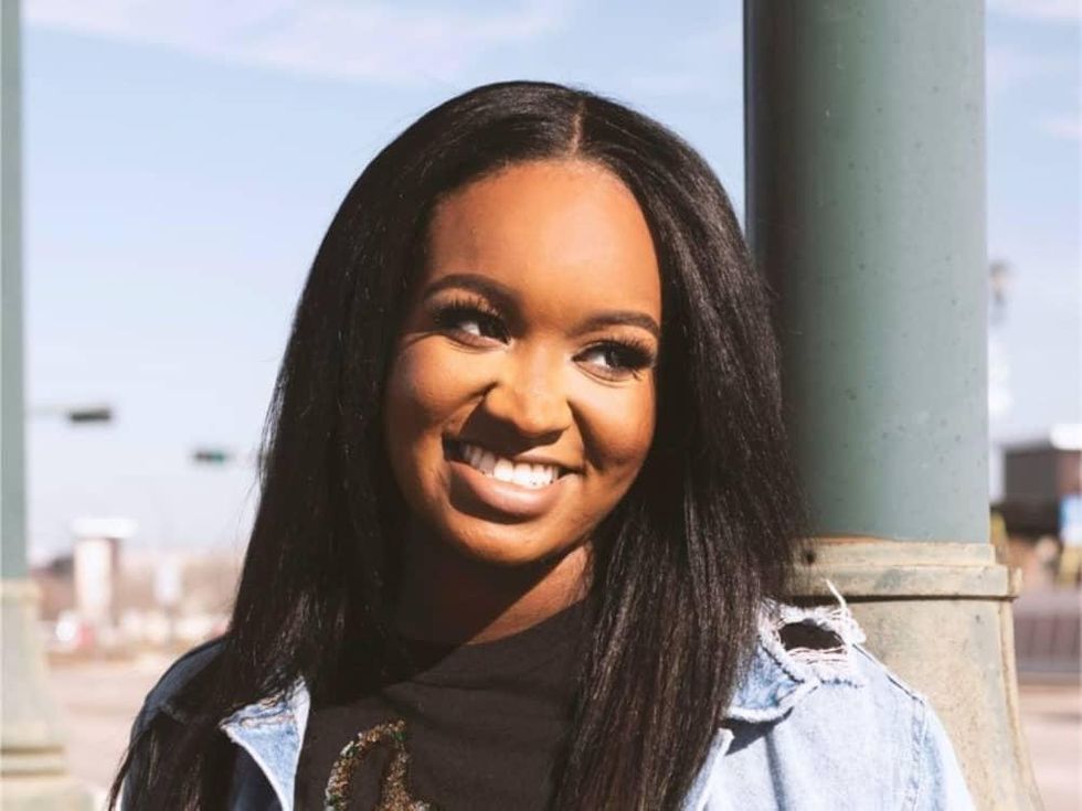 Gigi McDowell - F\u00eatefully