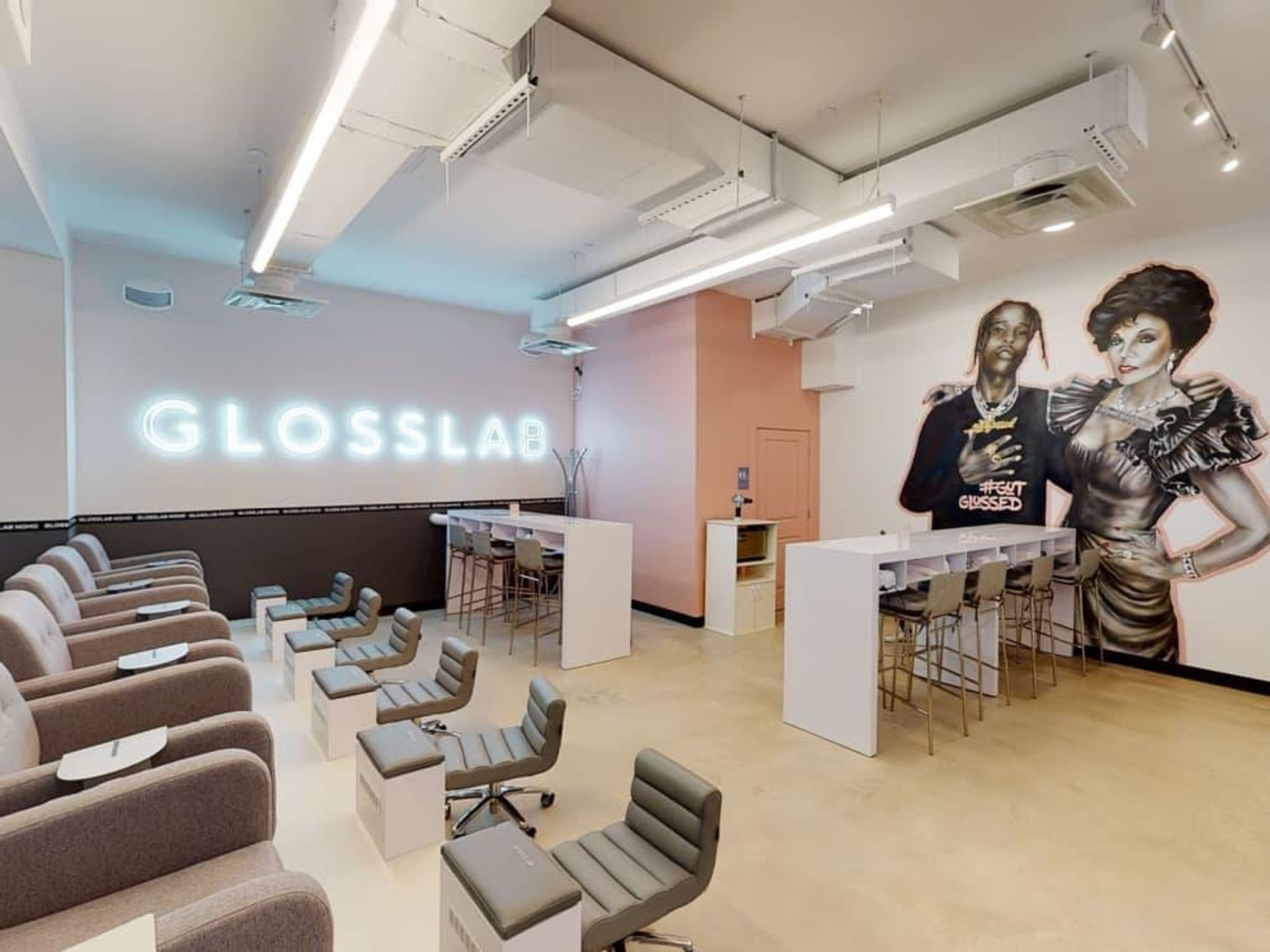 Glosslab nail studio