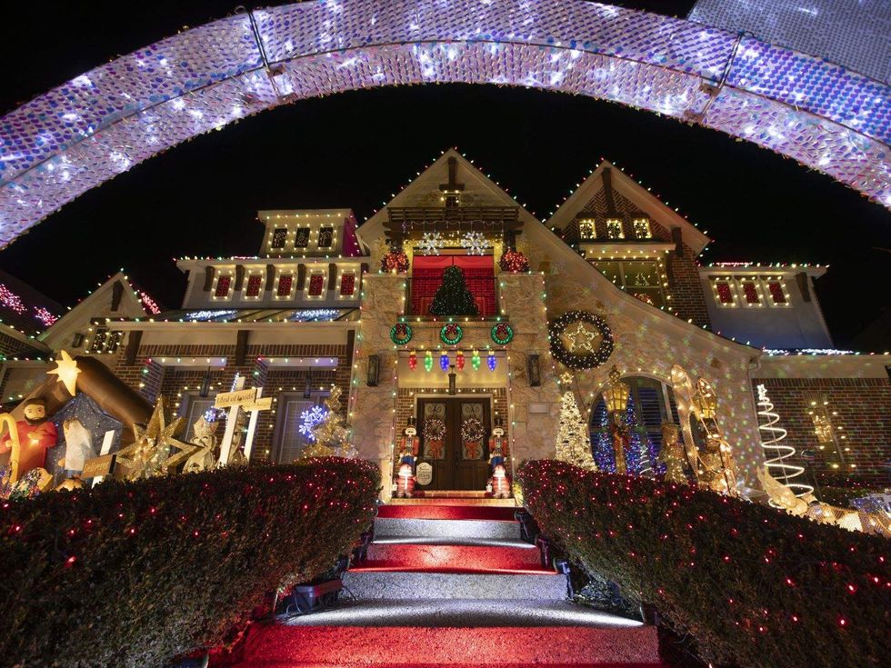 McKinney couple competes on TV's Great Christmas Light Fight