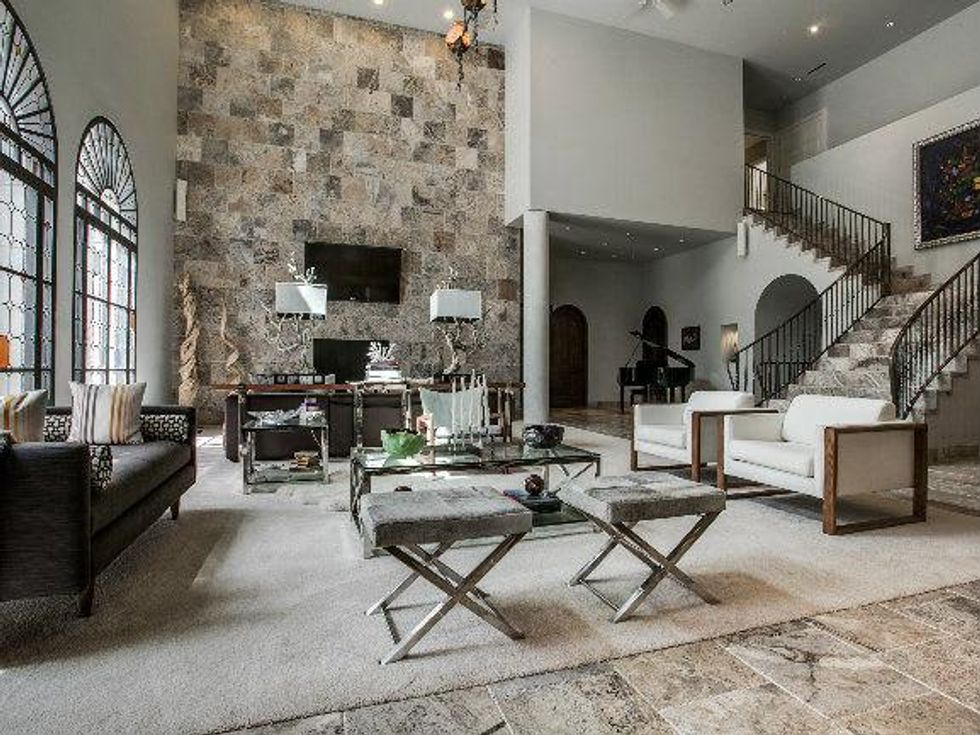 Great room at 8211 Inwood Rd. in Dallas