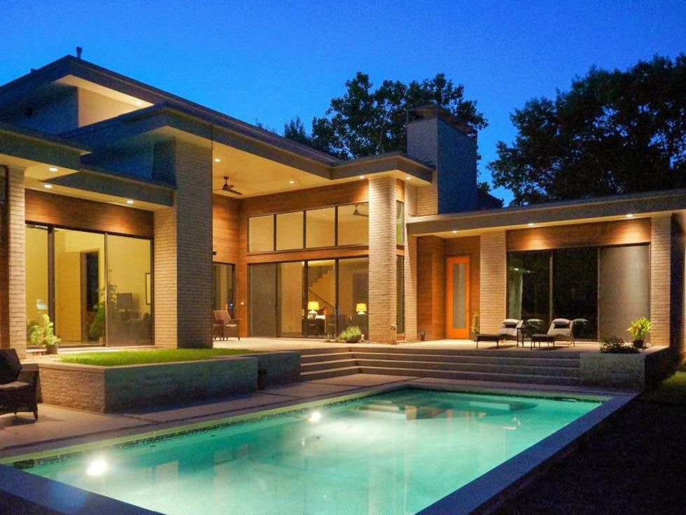 Green house by Greico Modern Homes