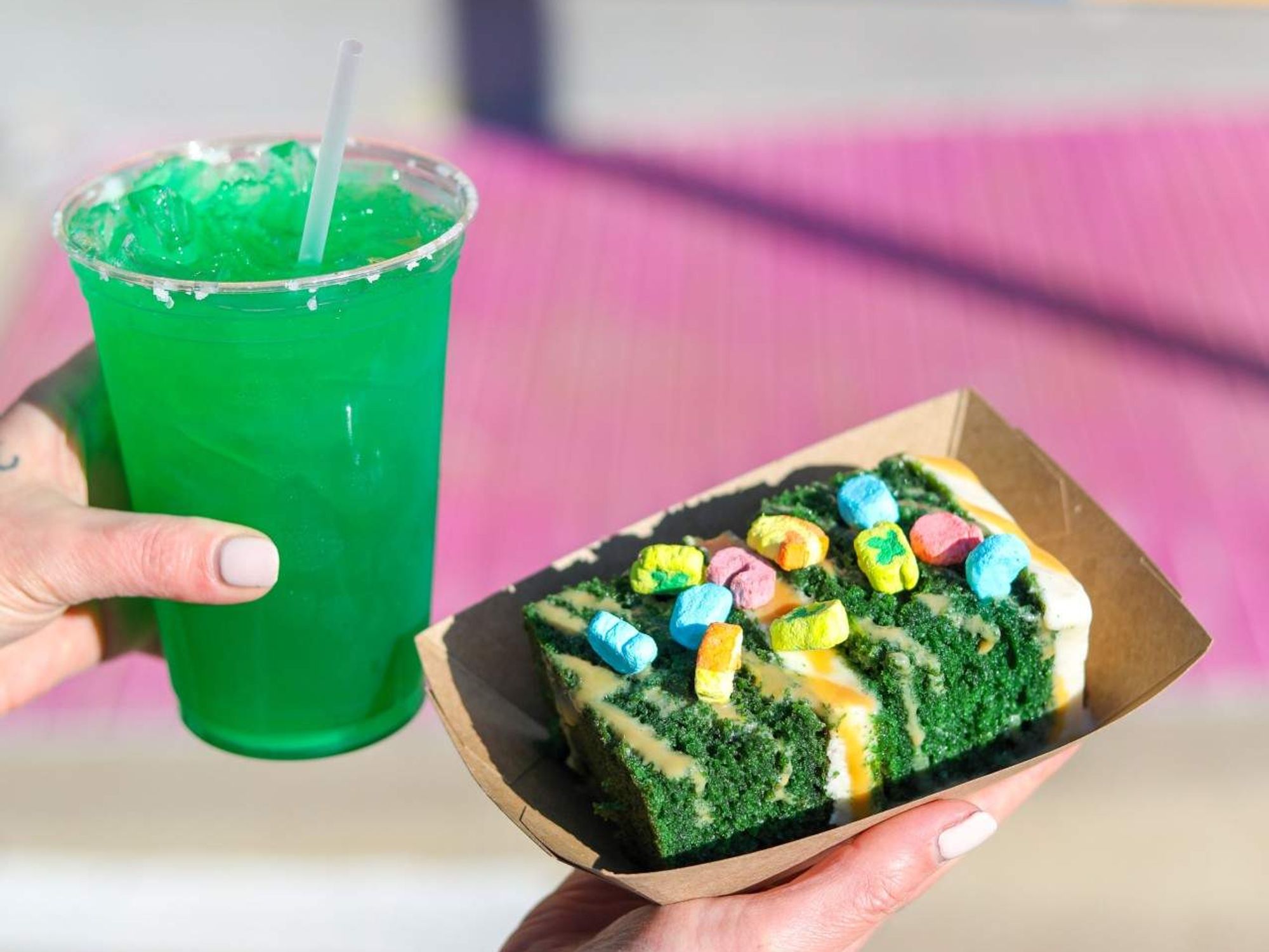 Green margarita green cake