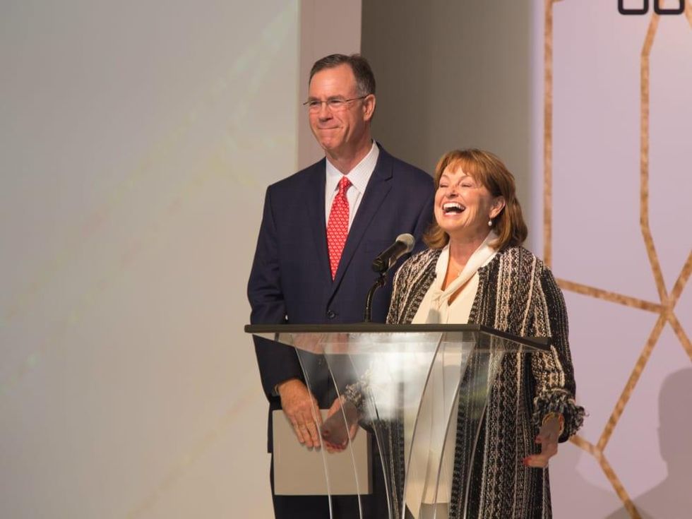 Grey Stogner, Mona Stogner