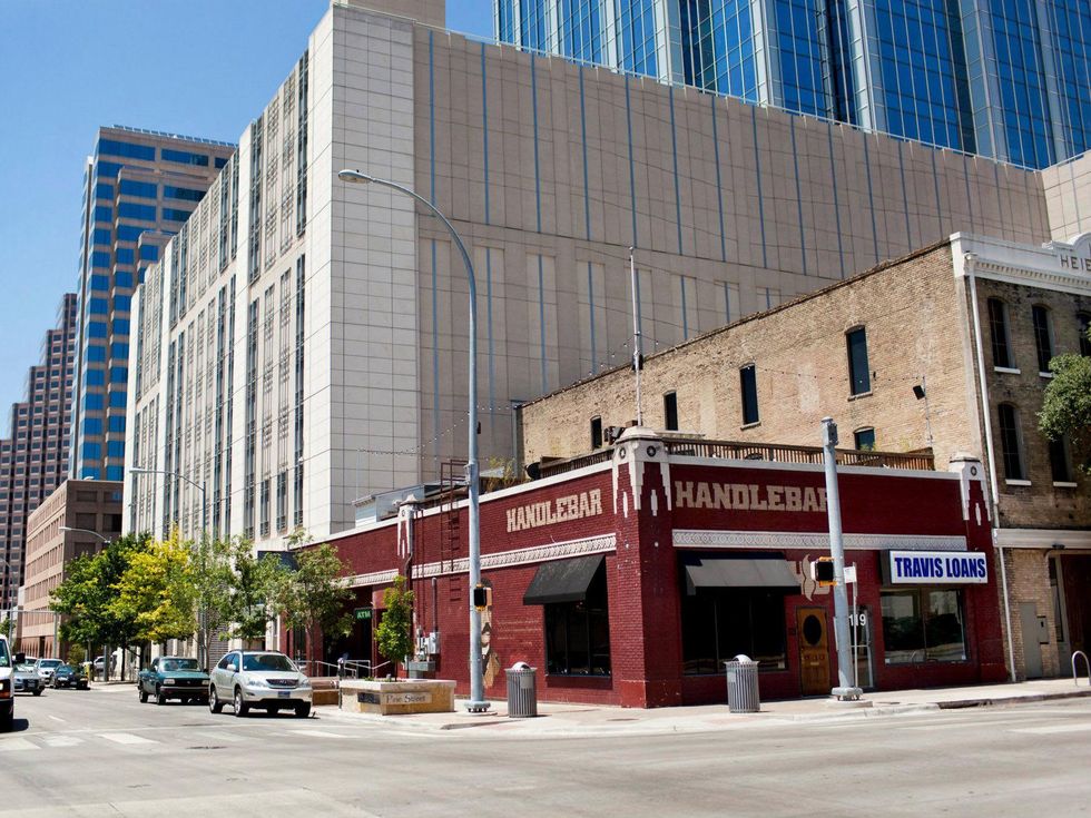 Handlebar Austin