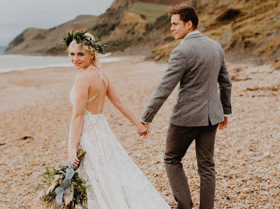 Harri gown, Grace Loves Lace