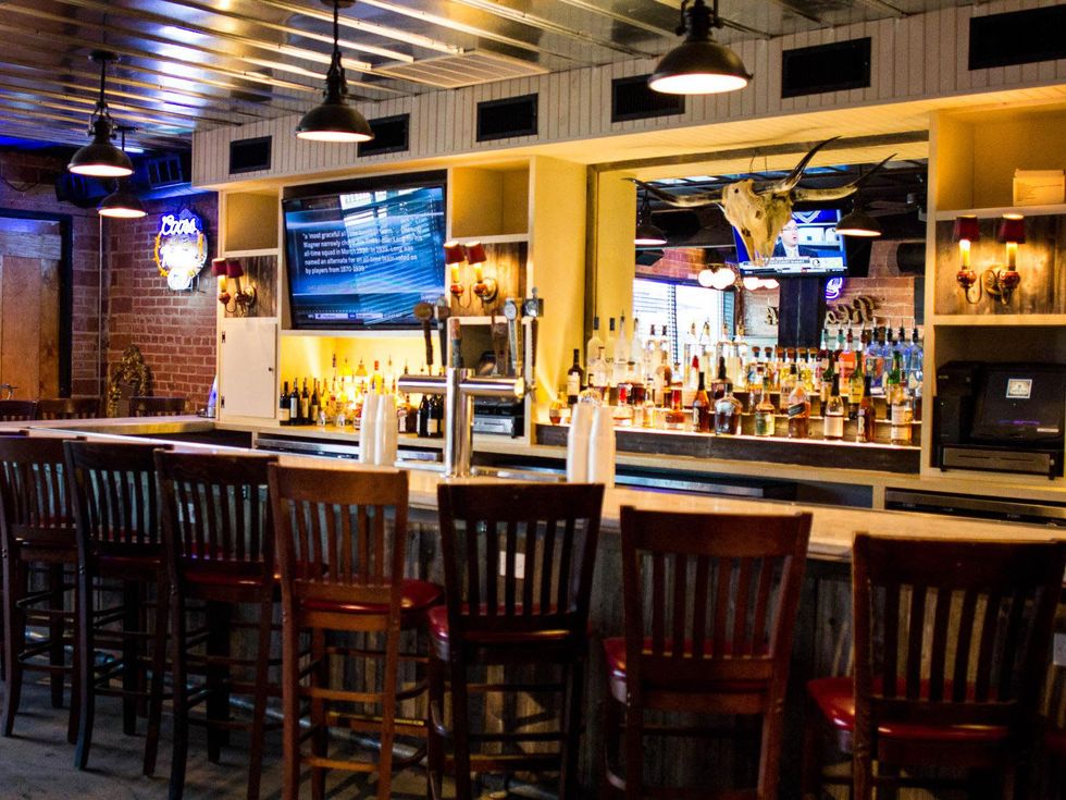 Henderson Avenue Country Club