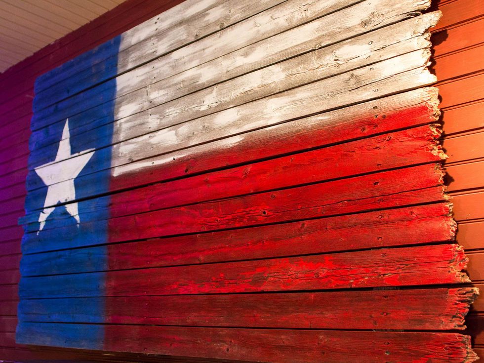 Henderson Avenue Country Club