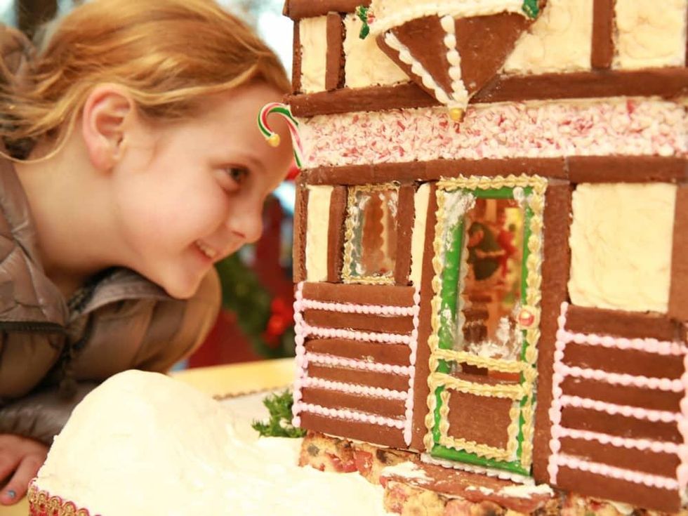 Highland Park Village's The Gingerbread Stroll