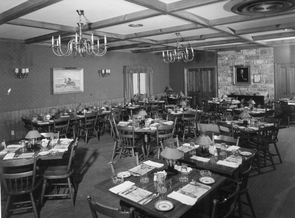 Historical Stagecoach Inn restaurant