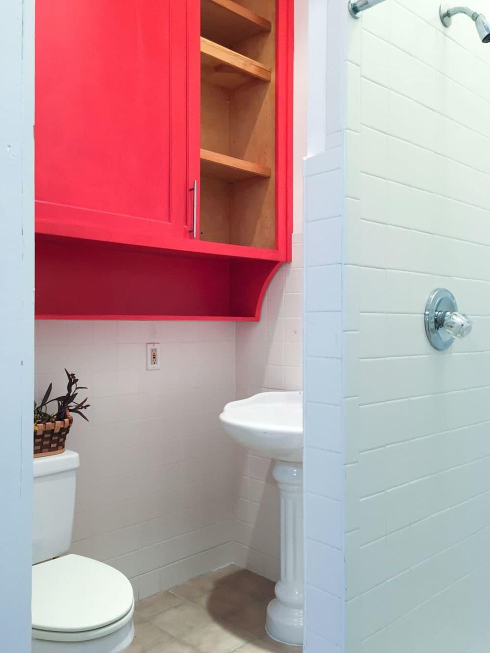 HK Austin hostel bathroom