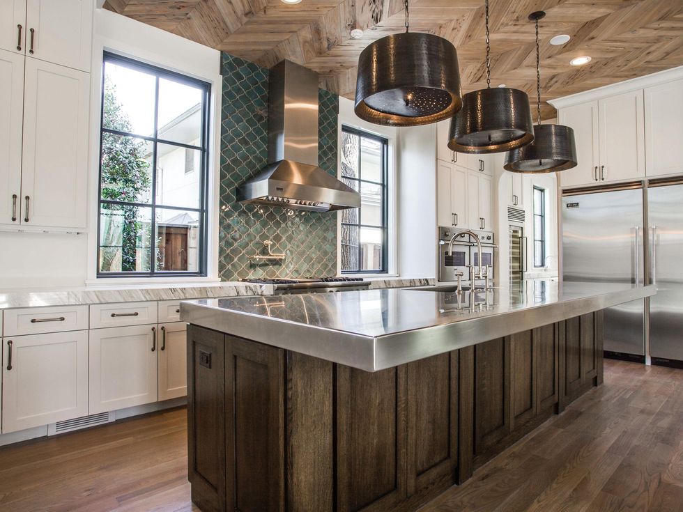 The most beautiful (and practical) design trends in custom Dallas kitchens
