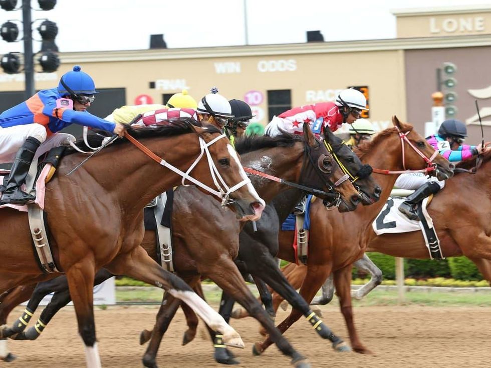 Horse racing at Lone Star Park