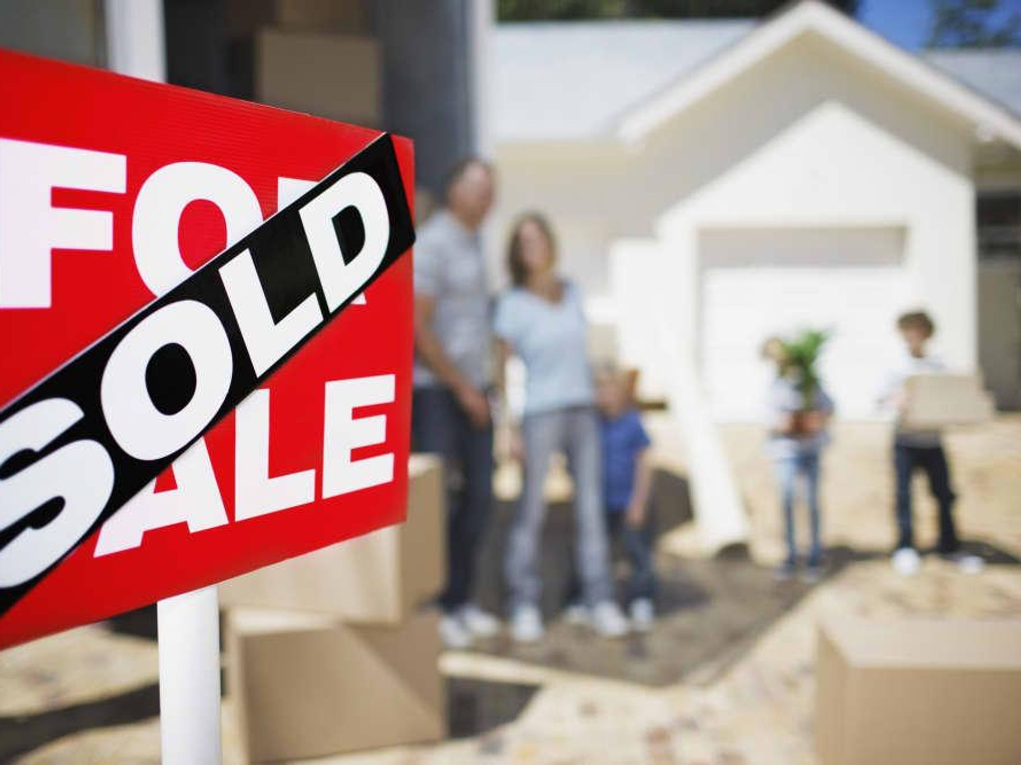 house for sale sold sign