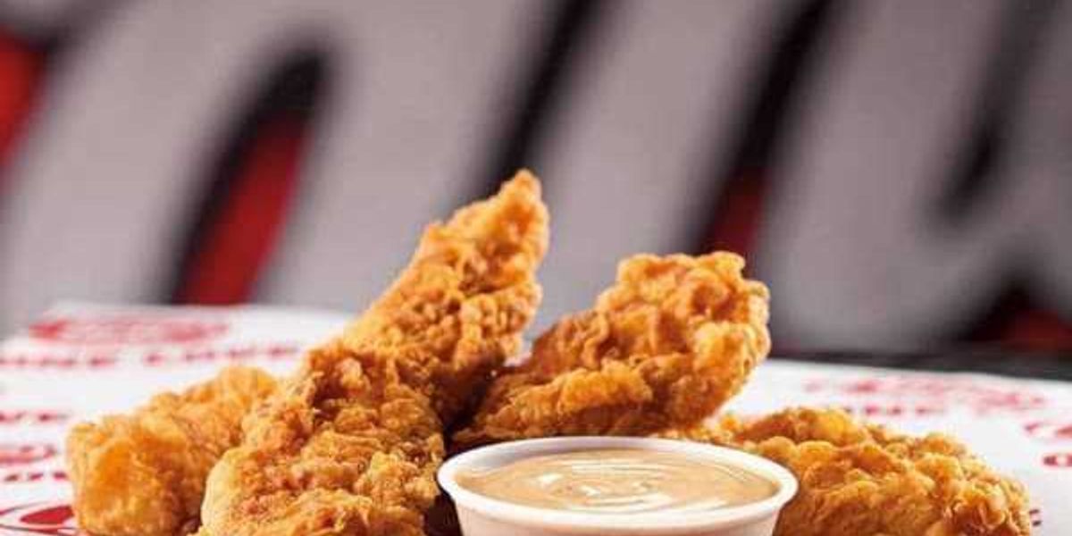 Raising Cane's opens for chicken tendies fix at DFW Airport Terminal B
