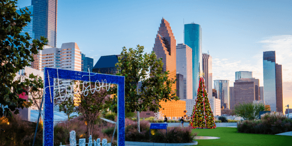 Hot Houston hotel deals guarantee a merry and bright vacation this holiday season - Vimarsana News