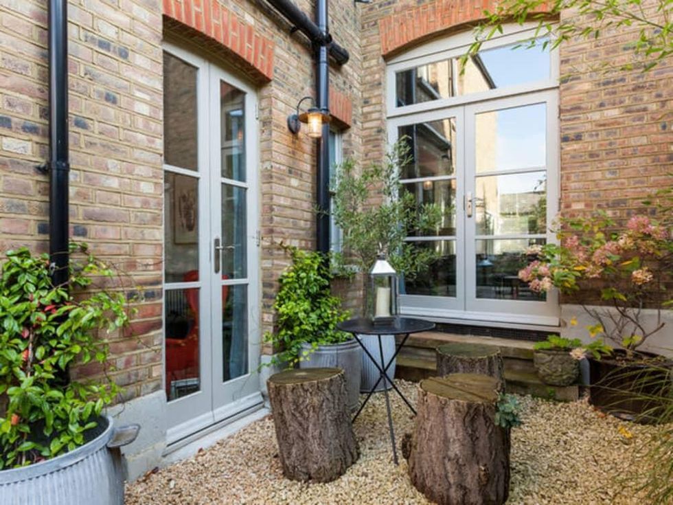 Houzz rustic urban garden