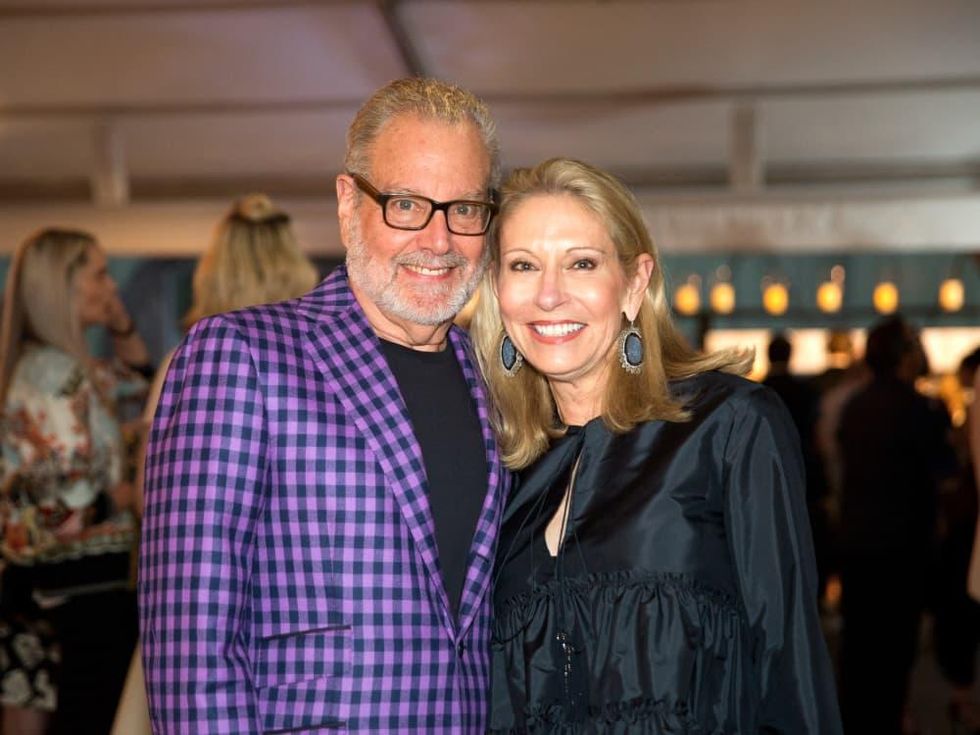Howard Rachofsky, Cindy Rachofsky