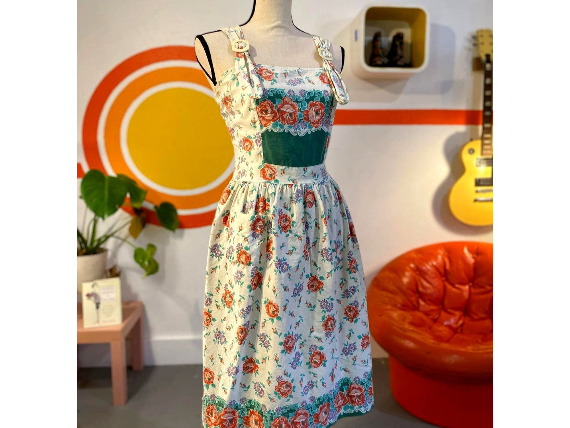 I Am Clothes Minded Vintage