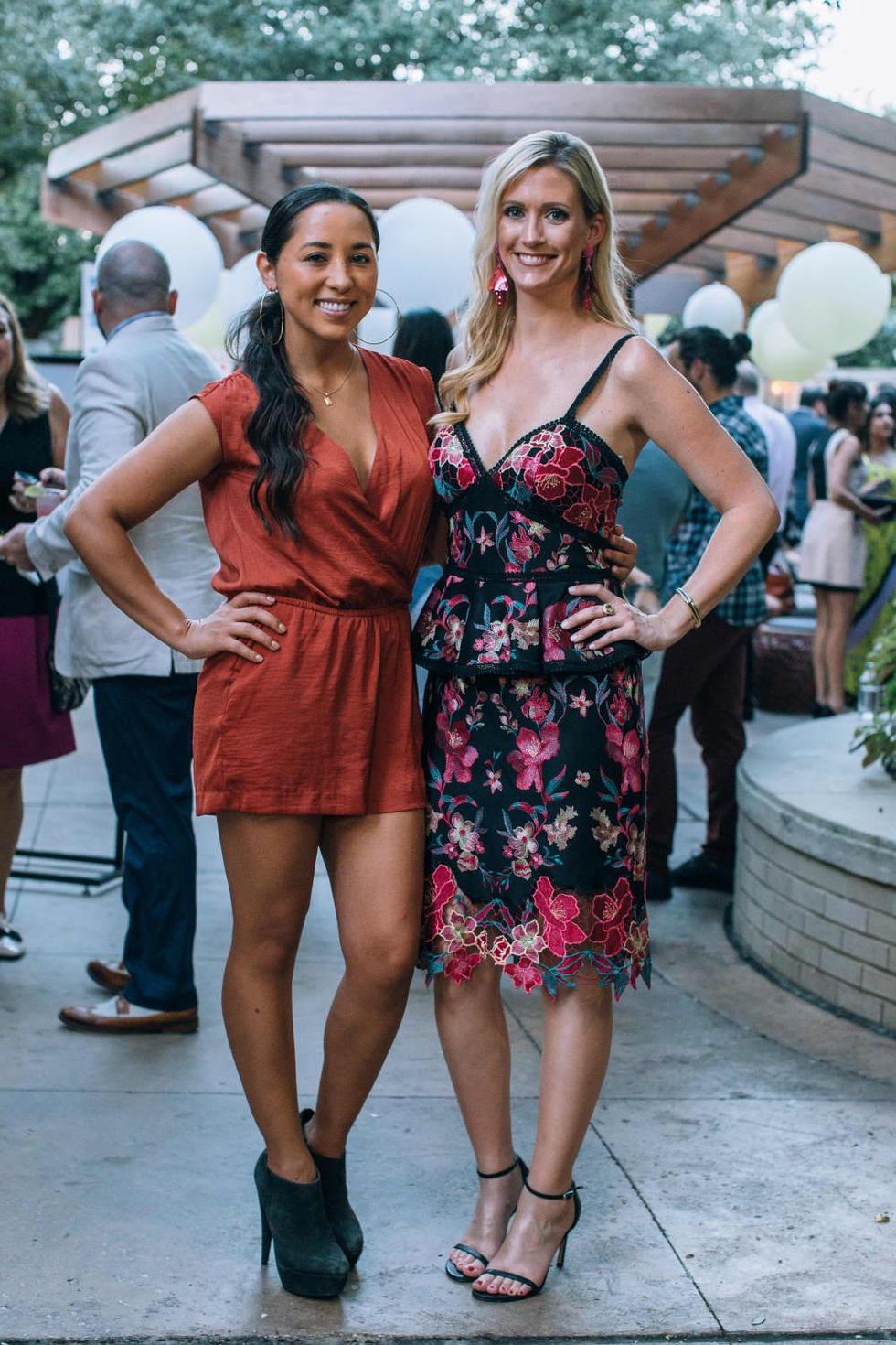 Iaken (DJ GIRLBOT) Blanco, Melanie Carrol