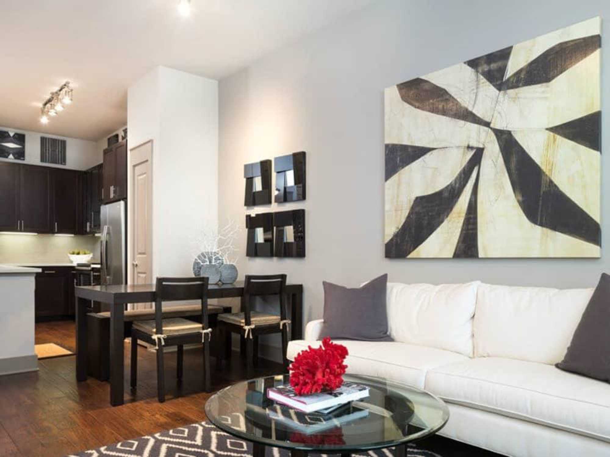 Icon at Ross Dallas apartment